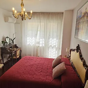 Stanza Classica Eur Tintoretto Bed & Breakfast Roma