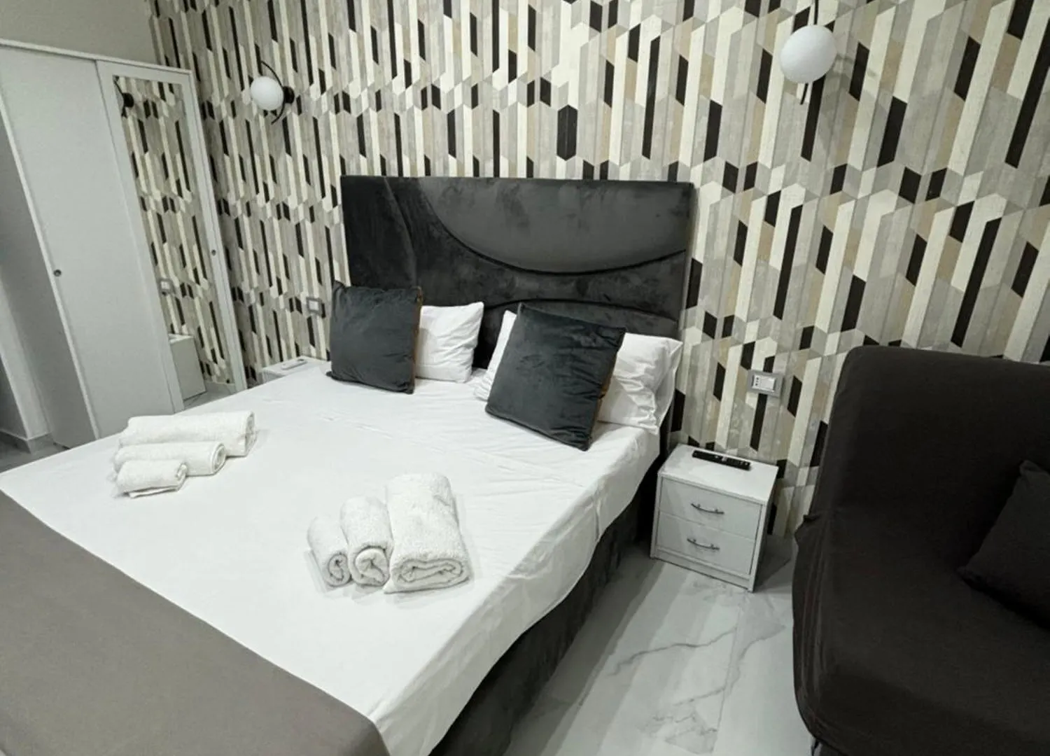 Caruso House Apartment Naples Italy